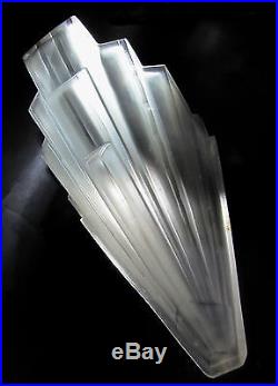1930s SABINO GLASS WALL LIGHTS ART DECO ORIGINAL LIGHTING PAIR 2 VINTAGE LAMPS