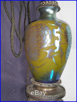 ACID ETCHED CAMEO ART GLASS TABLE LAMP GALLE/DURAND/STEUBEN STYLE
