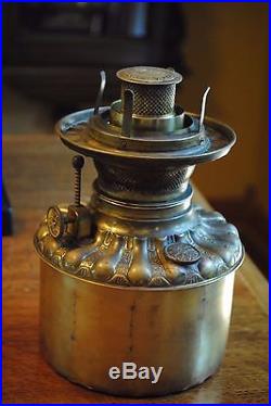American Rustic Arts&Crafts, B&H, Miller, Handel Era Slag Glass Oil/Kerosene Lamp