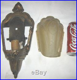 Antique Architectural Art Deco Salvage Cast Iron Glass Wall Sconce Light Lamp