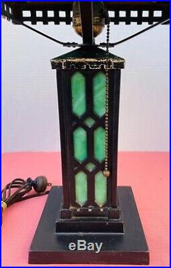 Antique Bradley & Hubbard Arts And Crafts Mission Slag Glass Lamp Cast Iron NICE