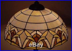 Antique Bradley & Hubbard Arts & Crafts Leaded Slag Stained Art Glass Lamp NR