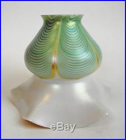 Antique STEUBEN Green Iridescent Pulled Feather Gold Aurene Art Glass Lamp Shade
