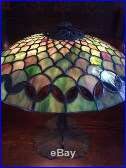 Antique vintage arts crafts mission leaded slag glass Bradley hubbard era lamp