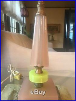 Art Deco Rare Coralex Chartreuse Vaseline Houze Lamp