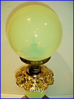 Art Deco Vaseline Glass Lamp With Green Onyx Base And Lighting In The Shade & Fo
