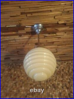 Art deco bauhaus ceiling lamp. 1920/30. Original. Opaline globe