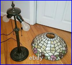 Arts & Crafts Chicago Mosaic or Lamb Brothers Leaded Slag Glass Table Lamp