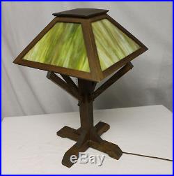 Arts & Crafts Mission Oak Slag Glass Electric Table Lamp