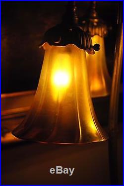 Arts & Crafts, Nouveau, Steuben Iridescent Lily Aurene Art Glass Lamp