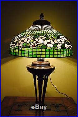 Arts&Crafts Tiffany Studios Style Apple Blossom Leaded Stained Slag Glass Lamp