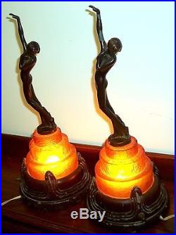 Best Pair Nuart Intense Art Deco Sensual Nude Vamps Amber Glass Base Lamps 16.5