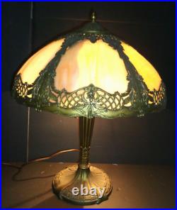Beautiful Art Nouveau Signed Royal Art Glass Lamp