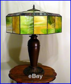Beautiful Unique Art Nouveau 19 Leaded Stained Glass shade with 25 Table Lamp
