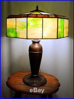 Beautiful Unique Art Nouveau 19 Leaded Stained Glass shade with 25 Table Lamp