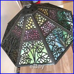 Bradley & Hubbard Multicolor Slag Glass Arts & Crafts Lamp Lily Design