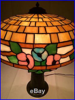 Bradley hubbard arts crafts mission leaded slag glass antique handel era lamp nr