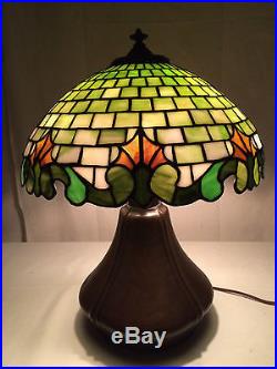Bradley hubbard arts crafts mission slag glass leaded handel era antique lamp nr