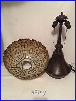 Bradley hubbard arts crafts mission slag glass leaded handel era antique lamp nr