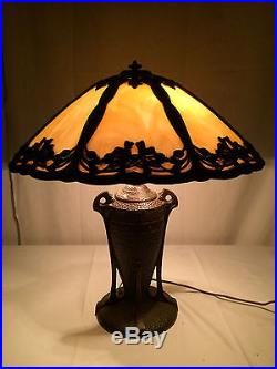 Bradley hubbard arts crafts slag glass hammered copper handel era antique lamp