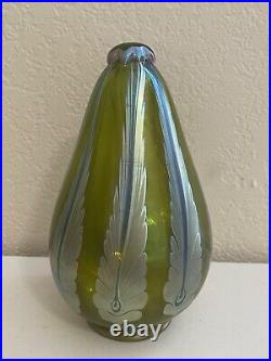 Carl Radke Phoenix Glass Signed Art Glass Green Lamp Shade with Feather Design