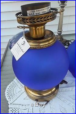 Fenton Art Glass Blue Satin Gwtw Style Awesome Lamp D. Robinson Artist