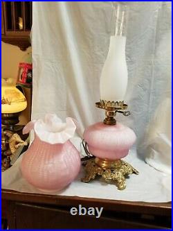 Fenton L G Wright Pink Cased art Glass Lamp 21 1\2''Tall excellent