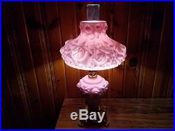 Fenton White/Pink Wild Rose Puffy Lamp 1950's LG Wright, Gorgeous Vintage
