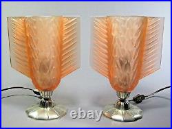 French Pierre D'Avesn Art Deco Glass Accent Lamps ca. 1930s Lalique Sabino Style