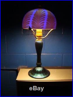 LUNDBERG STUDIOS Art Glass Accent Table Lamp Investment quality example
