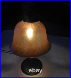 Lundberg Art Glass Gold Feathery Desk Lamp