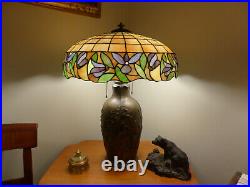 Nice Bradley and Hubbard Leaded Slag Glass Art Nouveau Table Lamp Handel Era