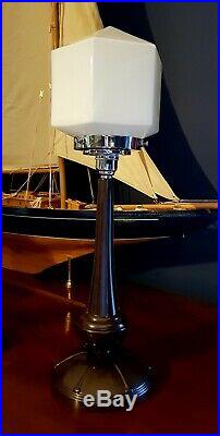 ORIGINAL 1930s ART DECO LAMP TABLE/DESK BAKELITE STEM MILK GLASS SHADE RARE