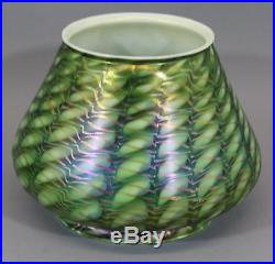 RARE & Authentic Signed QUEZAL Iridescent American Art Glass Lamp Shade, NR