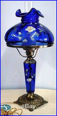 STUNNING FENTON COLBALT BLUE H/P FLORAL TABLE LAMP ARTIST SGN. S. SMITH N/R