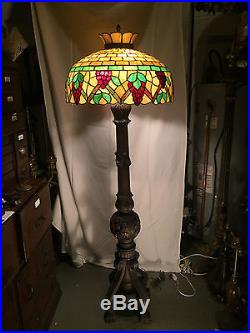 Slag glass leaded arts crafts victorian antique Bradley hubbard era floor lamp