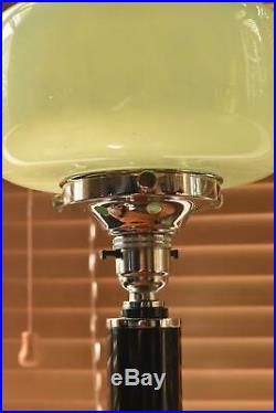 Superb Art Deco table lamp black and chrome with green ribbed glass shade M17