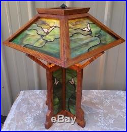 Tiffany Style Oak Wood Stained Glass Arts Crafts Mission Bungalow Lamp