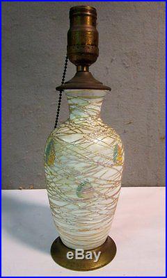 VINTAGE DURAND / STEUBEN OR QUEZAL GOLD THREADED Hearts & Vine ART GLASS LAMP