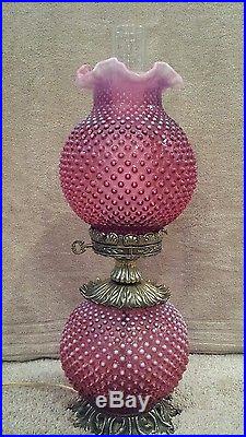 VINTAGE FENTON ART GLASS CRANBERRY OPALESCENT HOBNAIL LAMP