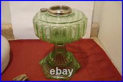 Vintage 1930's Aladdin Model B Uranium Glass Cathedral Oil Kerosene Table Lamp