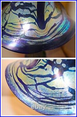 Vintage 1976 Jonathan Fellerman hand blown iridescent art glass table lamp