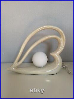 Vintage 1980 Ceramic Heart Shaped Table Lamp Cream Postmodern Art Deco