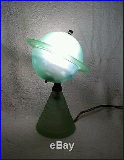 Vintage Art Deco 1939 New York's World Fair Saturn Green Glass Lamp