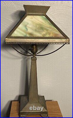 Vintage Arts & Crafts Mission Style Table Lamp Green Slag Glass Shade