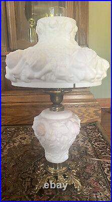 Vintage Fenton Art Glass White Satin Blown Out Pink Rose Table Lamp