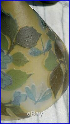 Vintage French Art Nouveau Cameo Art Glass Acid Etched Table Lamp Light