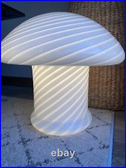 Vintage Murano White Swirl Venetian Art Glass Mushroom Table Desk Lamp Italy