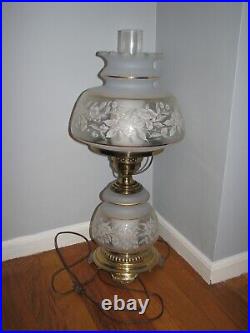 Vintage QUOIZEL Blue Satin Lace Hurricane'Gone With The Wind' Table Lamp 1978