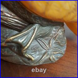 Vintage Tin Chi 2001 Amber Glass Pelican Lamp Andrea by Sadek Art Bronze Base